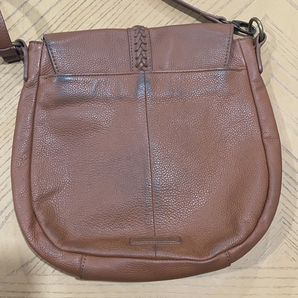 Lucky Brand Ali Flap Crossbody Leather Bag - Picture 9 of 11